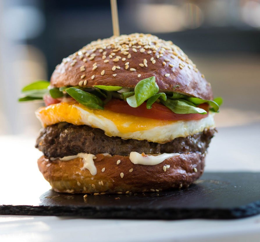 Classic Cheeseburger