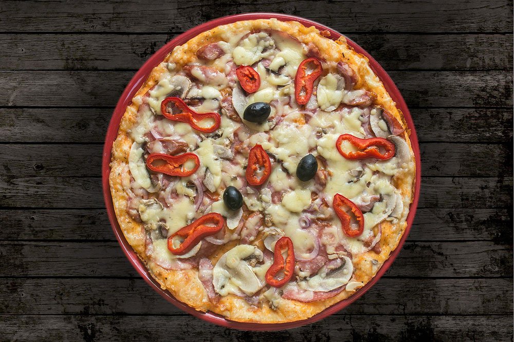 Caucasian Pizza